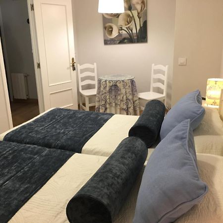 אלאריס Hostal Restaurante Alarico מראה חיצוני תמונה