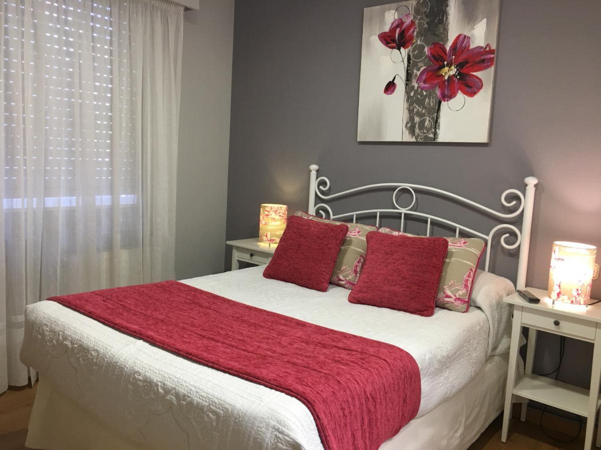 אלאריס Hostal Restaurante Alarico מראה חיצוני תמונה