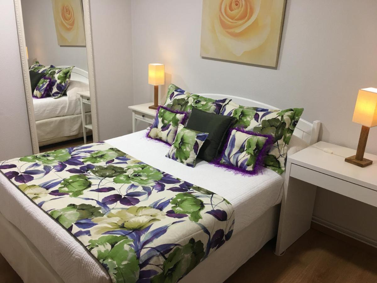 אלאריס Hostal Restaurante Alarico מראה חיצוני תמונה