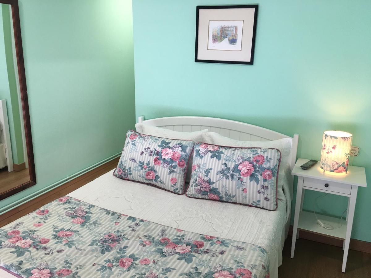 אלאריס Hostal Restaurante Alarico מראה חיצוני תמונה